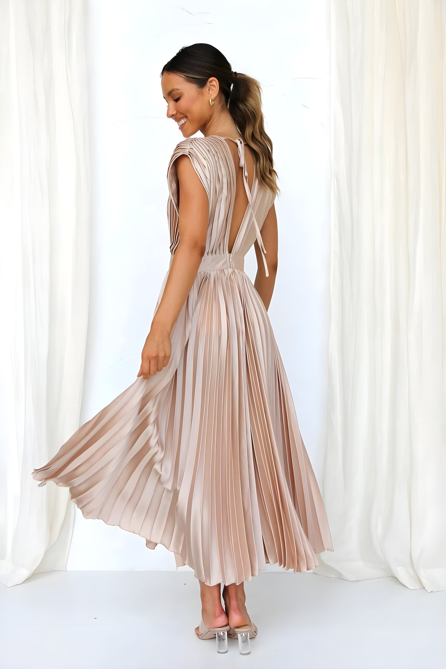 Alva™ | Elegant Midiklänning