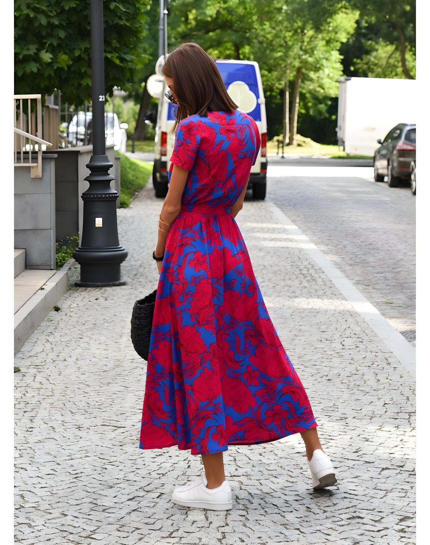 Sofia™ | Elegant Blommig Klänning